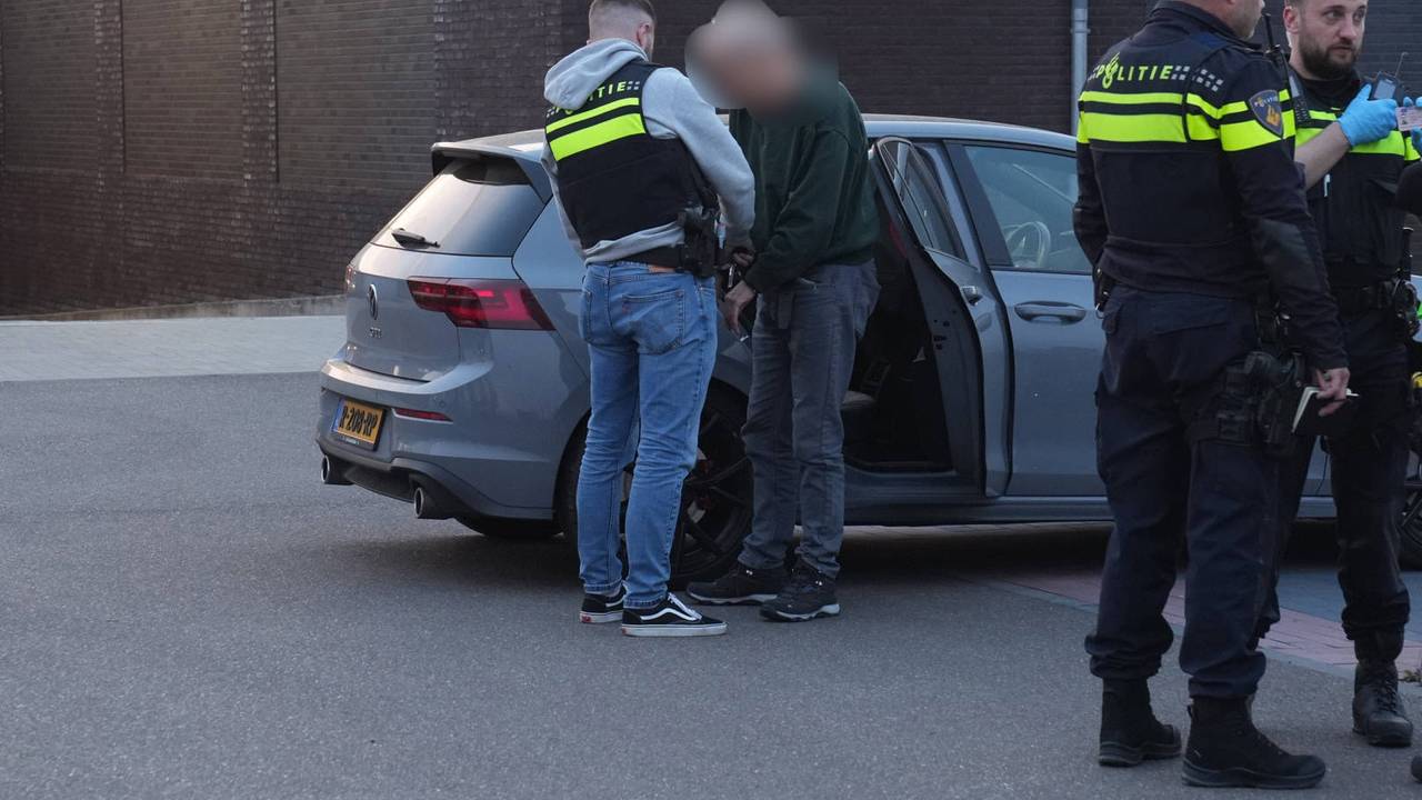 Vier verdachten werden aangehouden. (Foto: Persbureau Heitink.)
