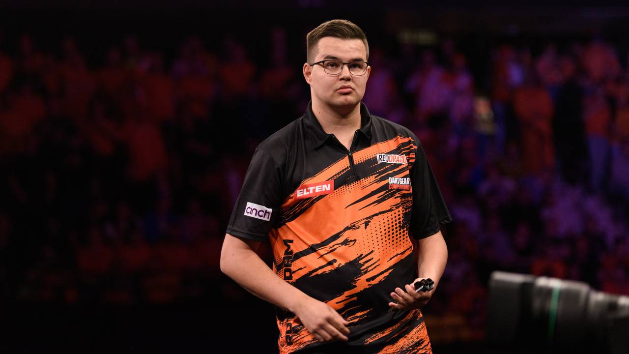 Gian van Veen kent een teleurstellende avond in Rotterdam (foto: Kelly Deckers/PDC)