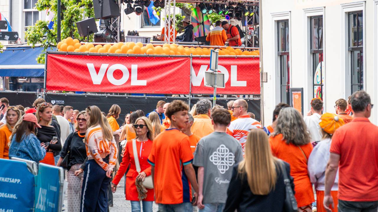 De Havermarkt is vol (foto: Tom van der Put / Persbureau Heitink).