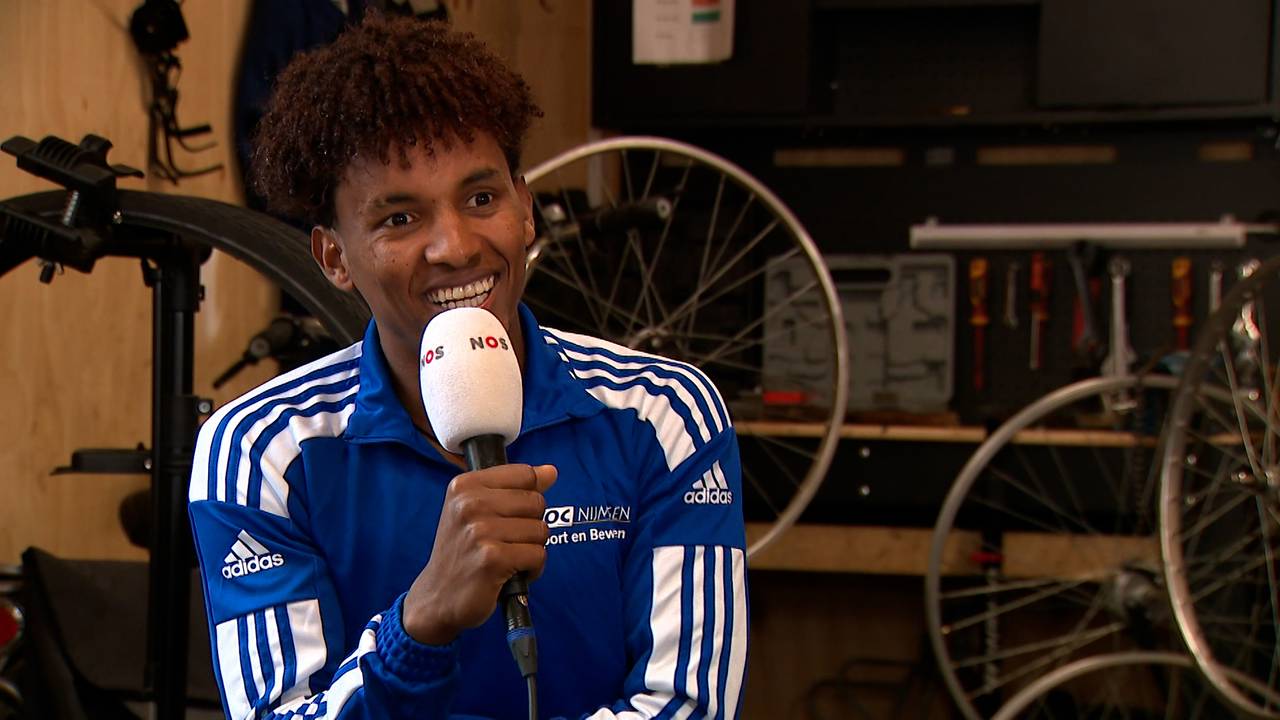 Gevlucht Eritrees wielertalent probeert profdroom alsnog waar te maken