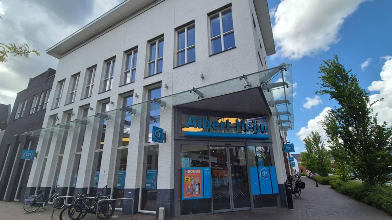 Albert Heijn dicht door zondagsrust: ‘Waar haal ik dan mijn Red Bull?’
