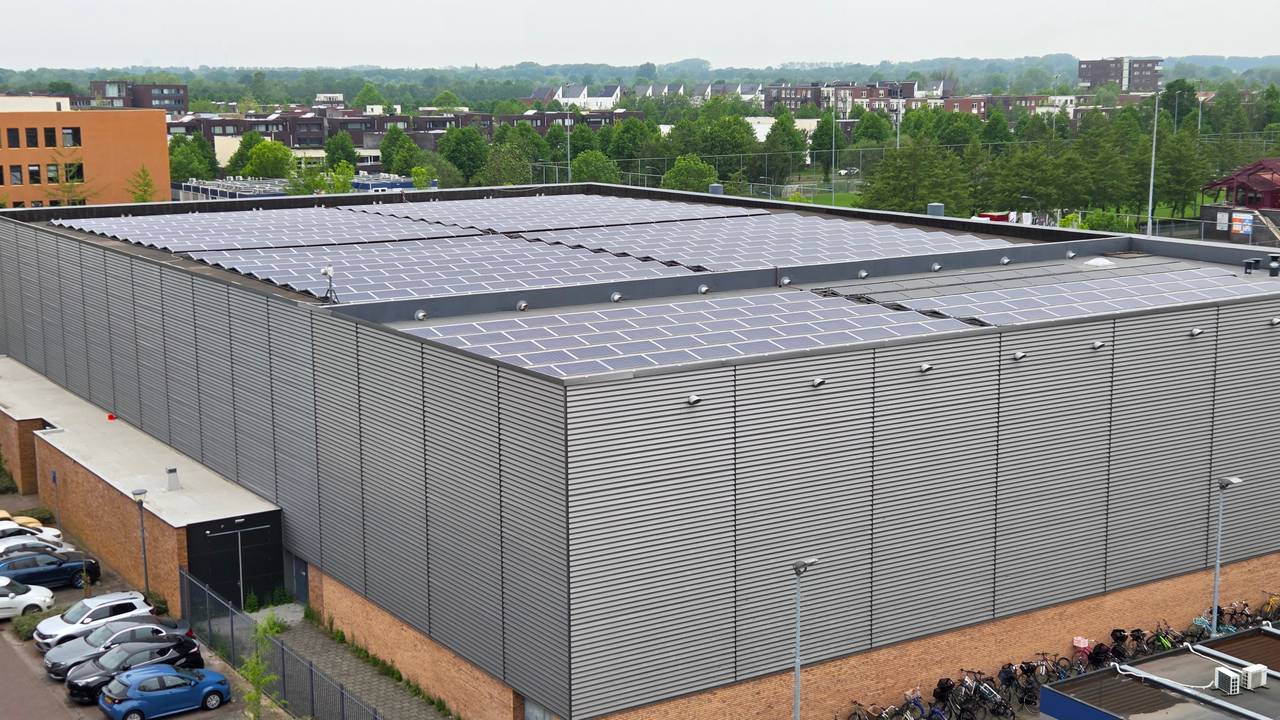 Sporthal De Slagen in Waalwijk (foto: Noël van Hooft).