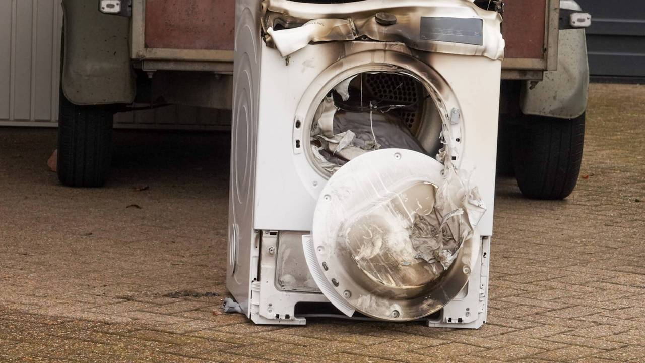 Brand door wasdroger in huis in Helmond