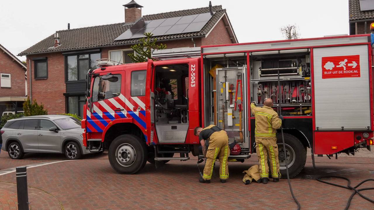 Brand door wasdroger in huis in Helmond (foto: Harrie Grijseels / Persbureau Heitink).