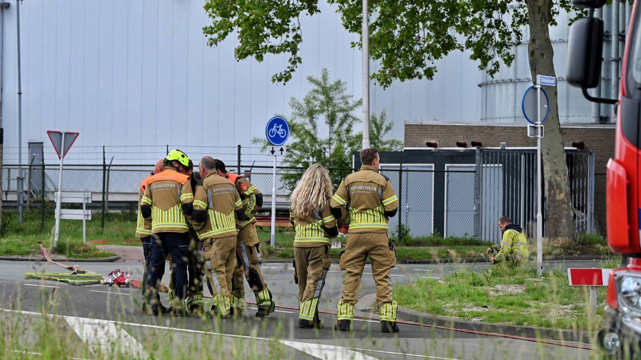 Veel bedrijven zonder gas door gaslek op industrieterrein in Tilburg (foto: Toby de Kort / Persbureau Heitink).