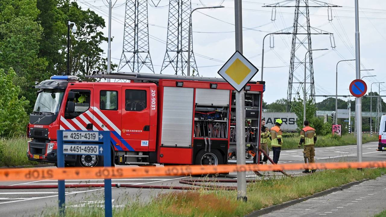 Veel bedrijven zonder gas door gaslek op industrieterrein in Tilburg (foto: Toby de Kort / Persbureau Heitink).