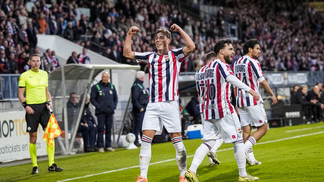 Uriël van Aalst zette Willem II op voorsprong tegen Almere City FC (foto: Tobias Kleuver / ANP).P