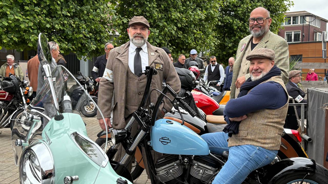 Strak in pak op de motor voor de Distinguished Gentleman's Ride in Tilburg