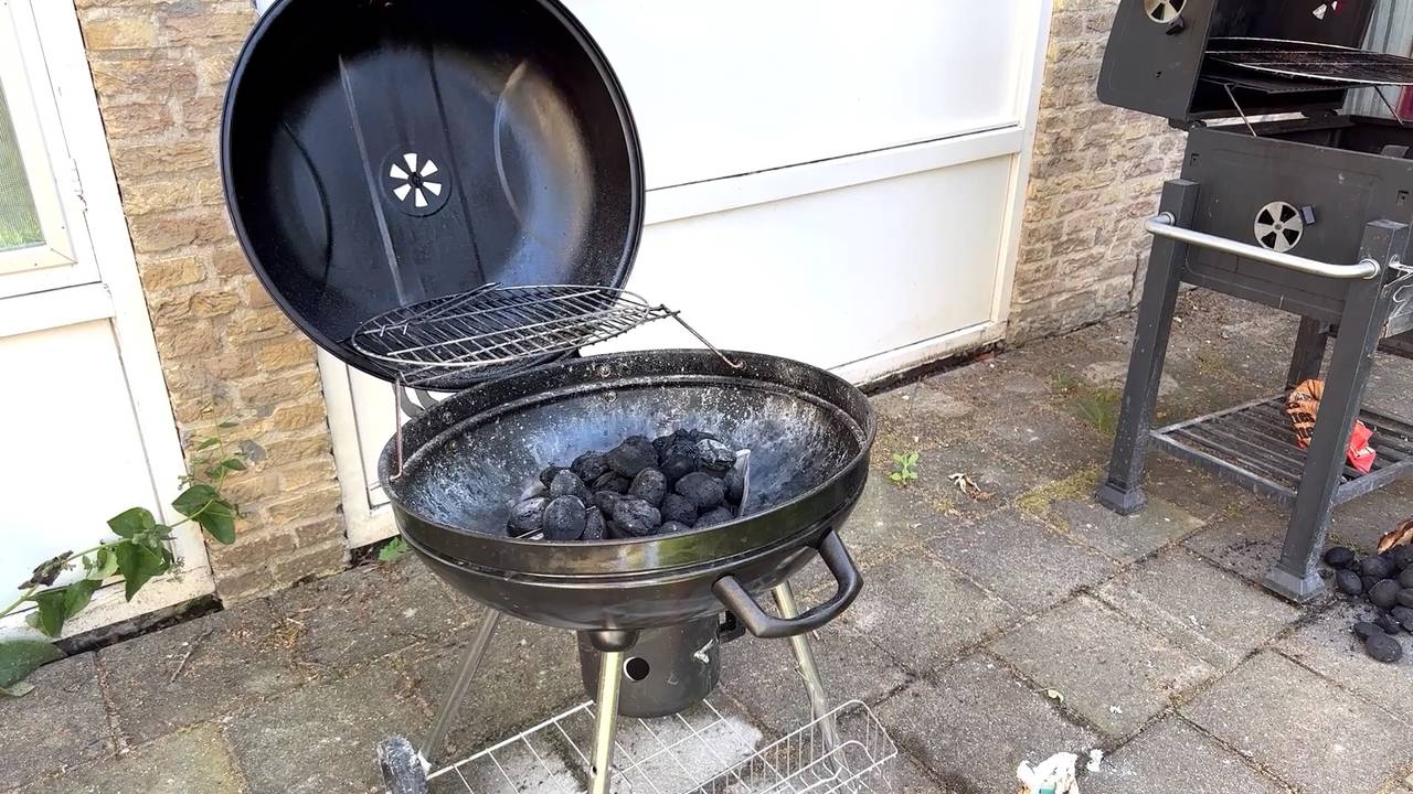 Twee kinderen zwaargewond bij barbecue