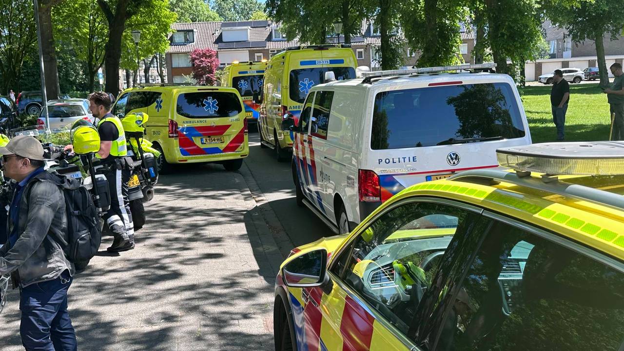 Twee kinderen zwaargewond in woonwijk Breda