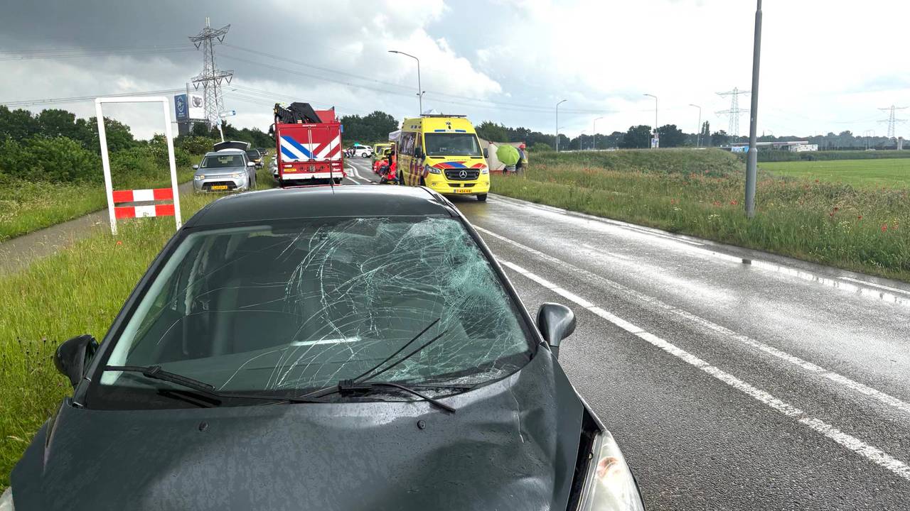 De fietser overleefde de klap niet (foto: Jeroen Stuve / Persbureau Heitink).