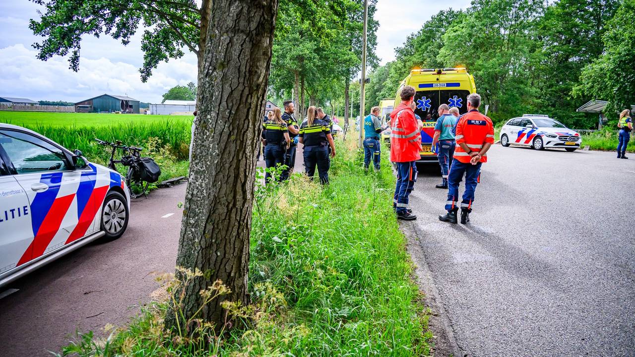 Skateboarder valt op achterhoofd in Etten-Leur, traumaheli opgeroepen