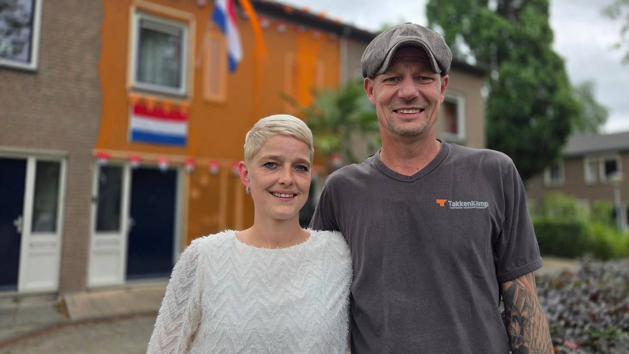 Meggie en Peer hebben hun hele huis oranje gemaakt