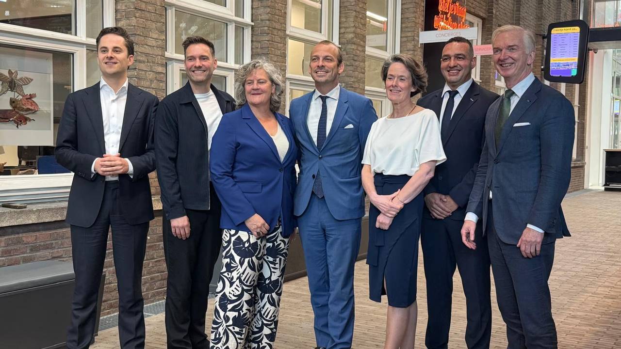 PRO, CDA en D66 presenteerde het nieuwe coalitieakkoord in Eindhoven (foto: Studio 040).