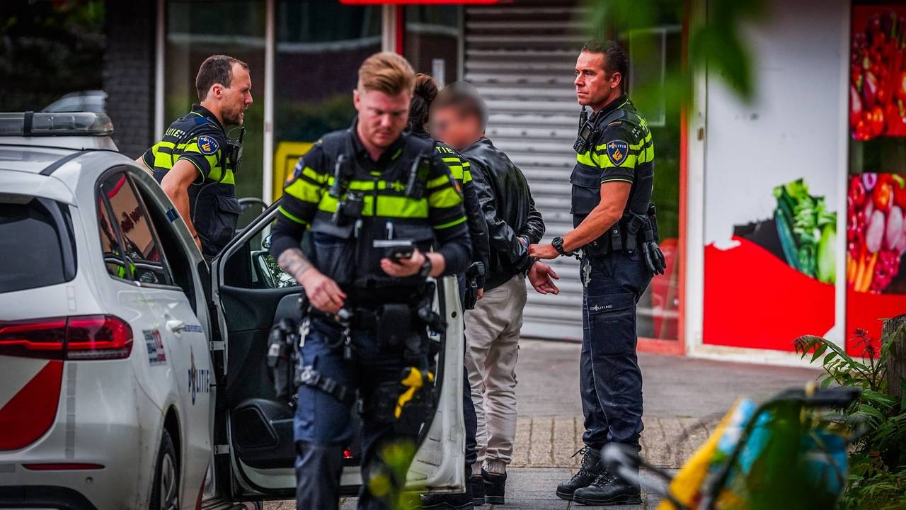 Politieheli boven Eindhoven tijdens jacht op gestolen BMW (foto: SQ Vision).