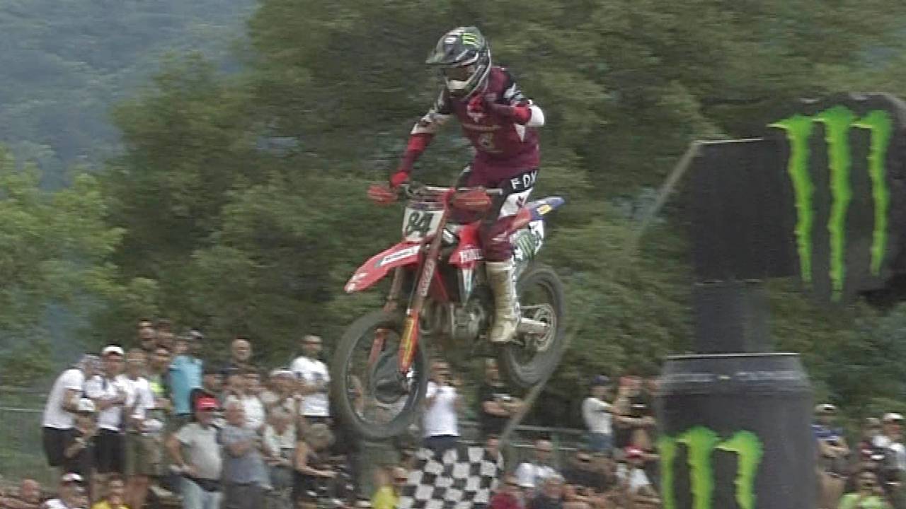 Jeffrey Herlings tijdens de GP in Italië (foto: NOS. 