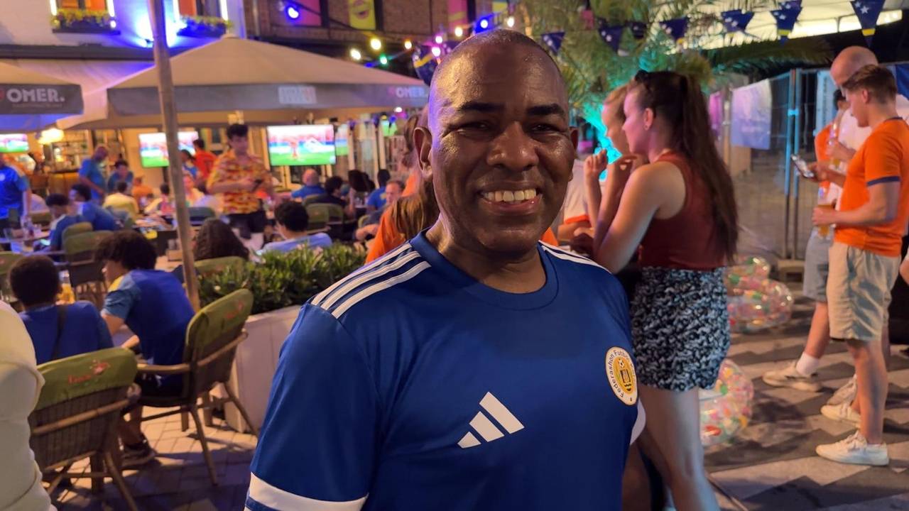 De Tilburgse ondernemer Michael Cornelia is trots op Curaçao (foto: Leon Voskamp).