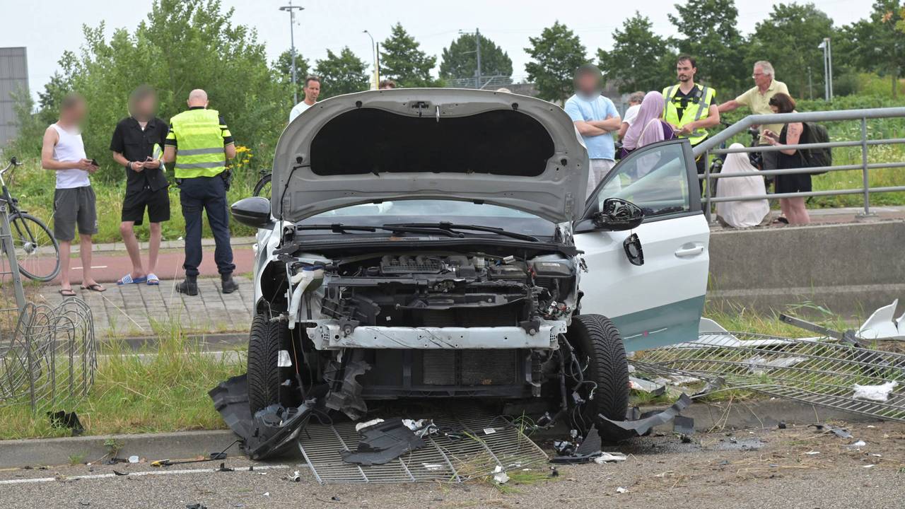 AI_Montage_HEITINK_20260628_breda_westerparklaan_auto_ramt_hek_final