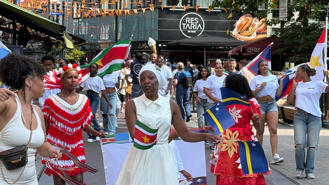 Keti Koti feest in Eindhoven: ‘Wij mogen gezien worden, want wij zijn vrij