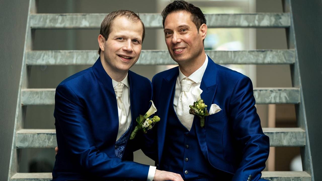 Max en Michael op hun trouwdag (privéfoto).