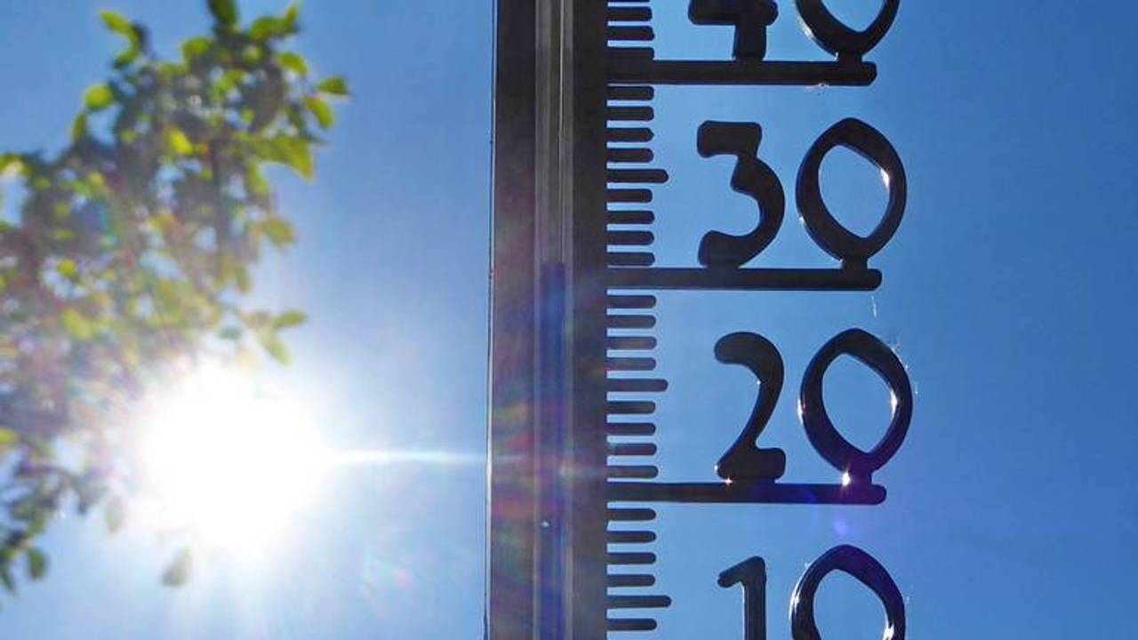 Het zomerweer houdt nog even aan. 
