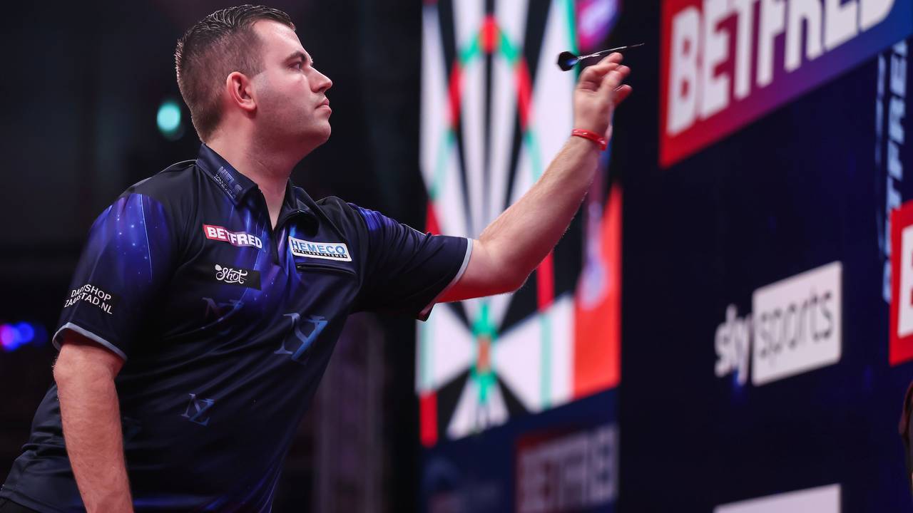 Niels Zonneveld maakte indruk tijdens zijn debuut op het World Matchplay darts (foto: Taylor Lanning/PDC). 