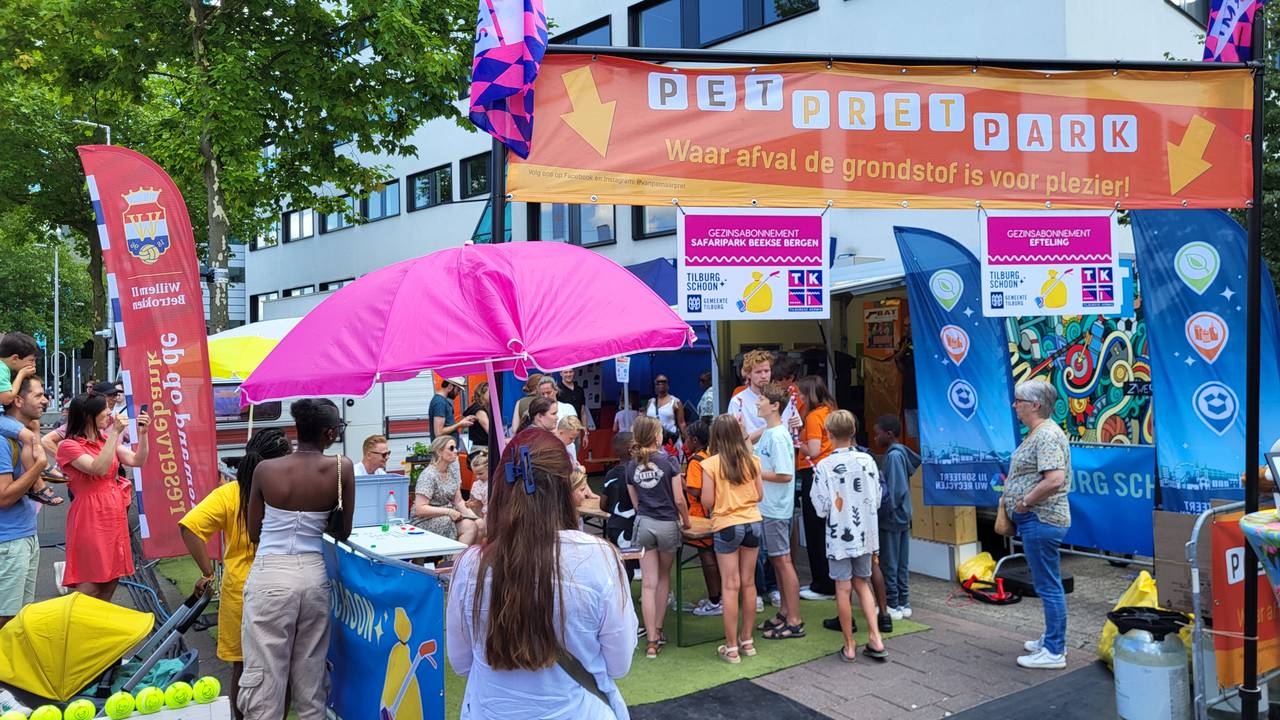 Het PetPretPark op de Tilburgse Kermis.