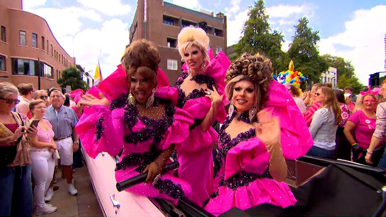 Van dichtbij: de kleurrijke dragqueens van de Pride