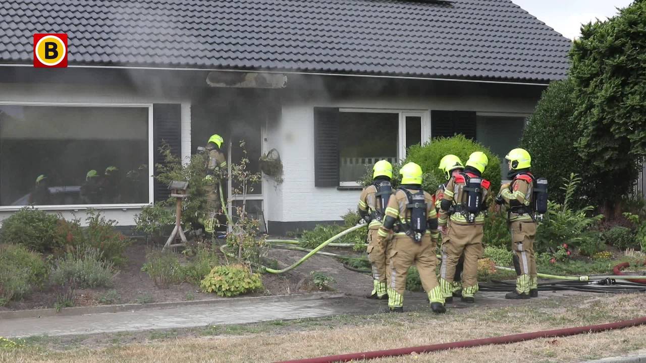 Uitslaande brand in Oudenbosch snel onder controle