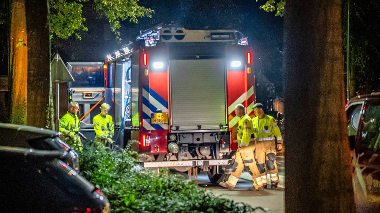 Bosjes in brand gevlogen in Heesch (foto: Lucas Lammers / Persbureau Heitink). 