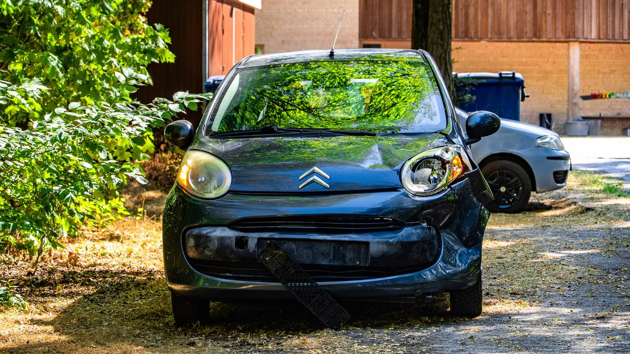 Motorrijder naar het ziekenhuis na ongeluk met auto in Oss