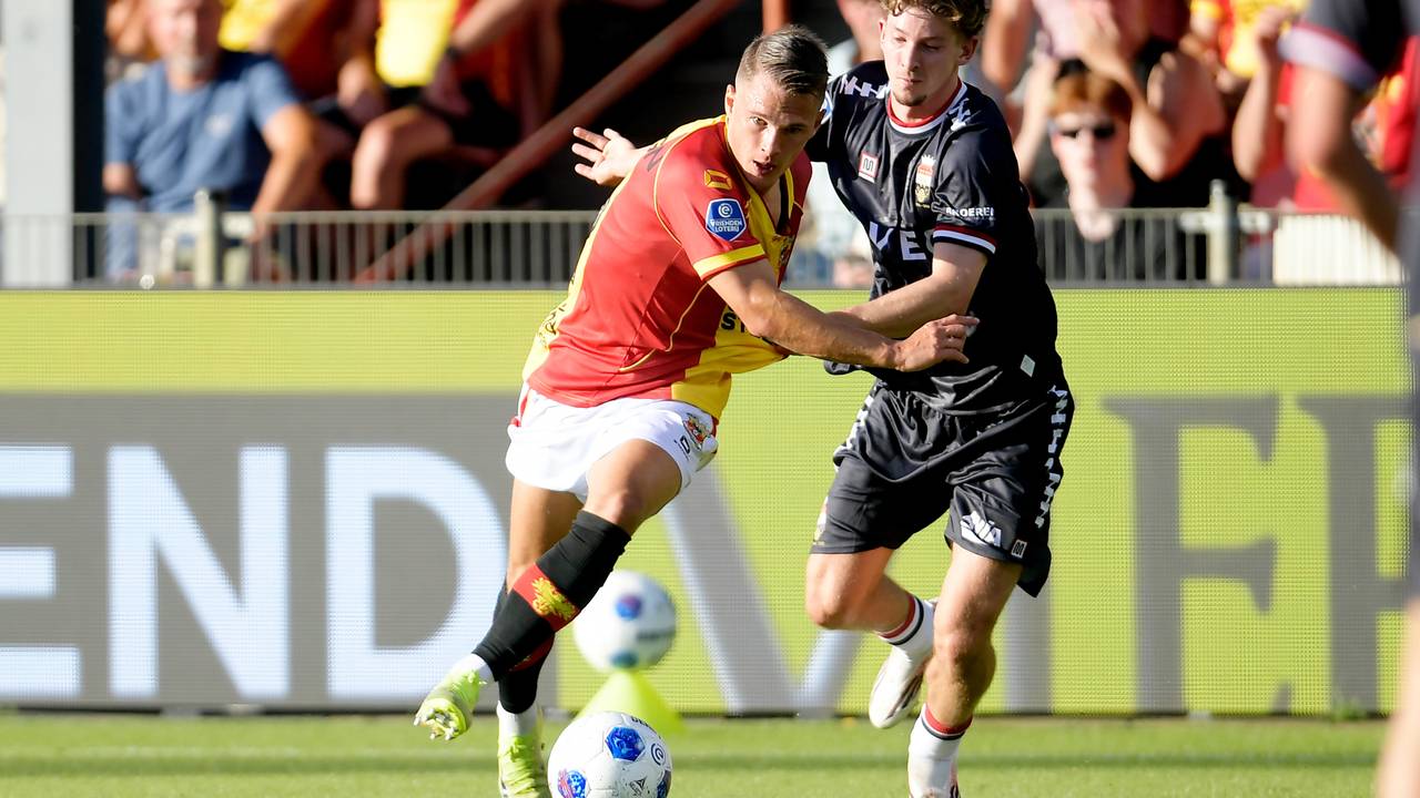 Gepromoveerd Willem II in eerste wedstrijd gepasseerd door Go Ahead Eagles