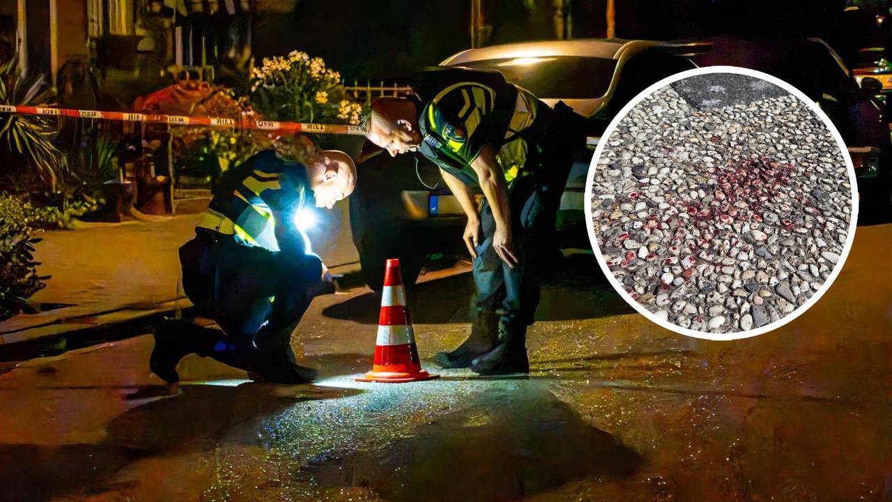 De politie deed vrijdagnacht sporenonderzoek in de straat, zaterdagochtend is er nog bloed op de stoep te zien (foto's: Harrie Grijseels/Persbureau Heitink, Noël van Hooft/Omroep Brabant).
