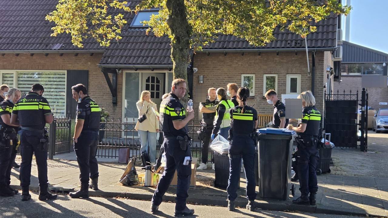 Man (52) en vrouw (18) opgepakt voor vernielingen en bekladdingen Engelen