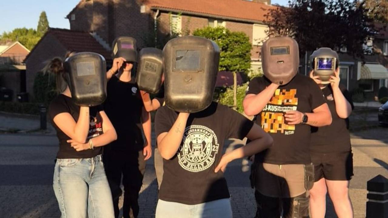 Laskappen werken ook als bril (Eigen foto).