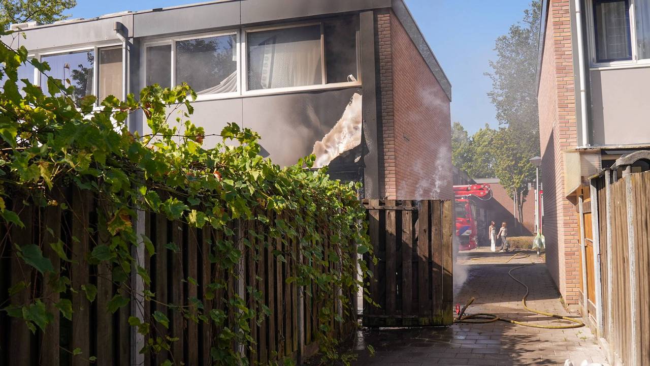 Net verbouwd huis in Helmond loopt flinke schade op door brand