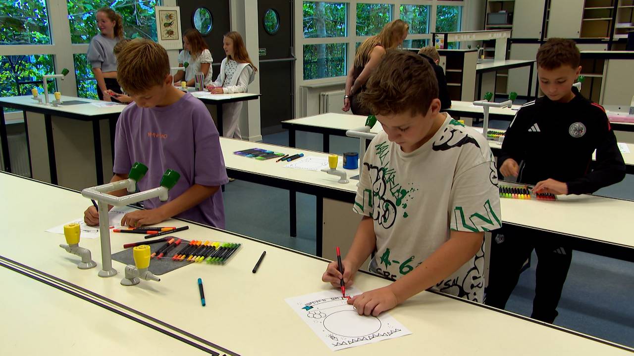 De eerste schooldag op een nieuwe school (foto: Omroep Brabant).