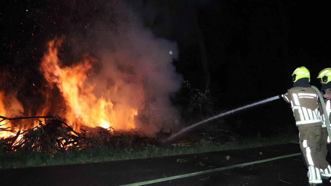 Grote buitenbrand in buitengebied Sprang-Capelle (foto: Erik Haverhals / Persbureau Heitink). 