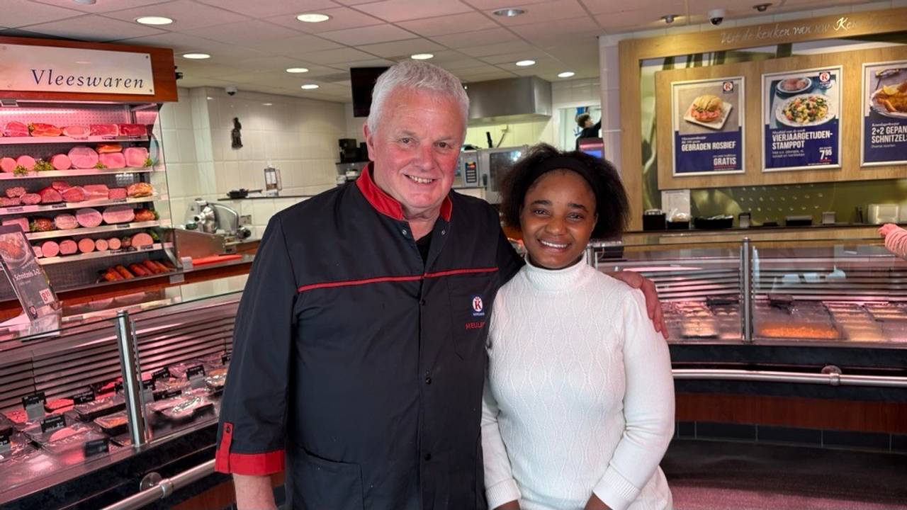 Henk Meulepas (73) wil dat Ysha (26) zijn slagerij in Boxmeer overneemt (foto: Ruud Ritzen).