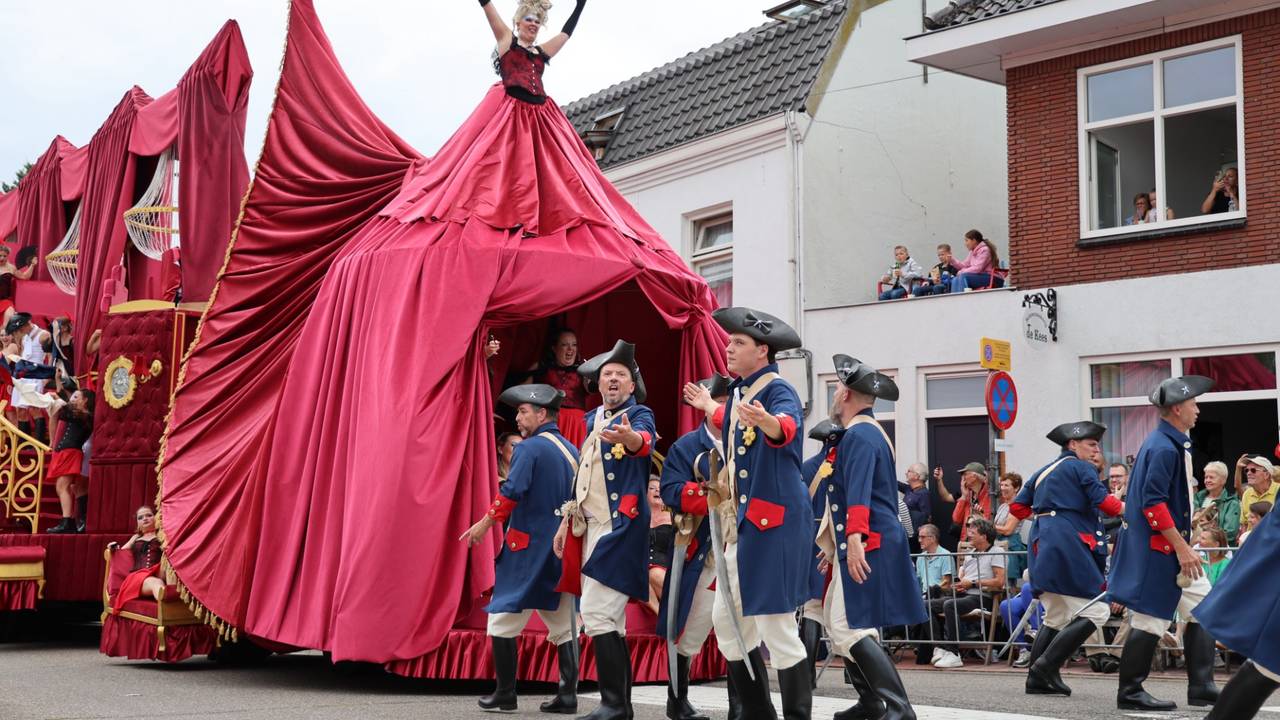 Vriendenkring de Rijten, Dina met de dartele ogen (foto: Lobke Kapteijns)