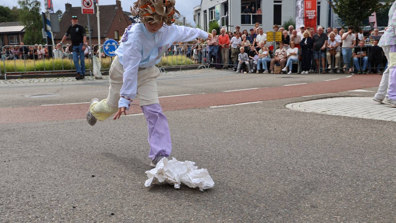Vriendenkring Ietskes Schif met Holle Bolle Gijs (foto: Lobke Kapteijns).