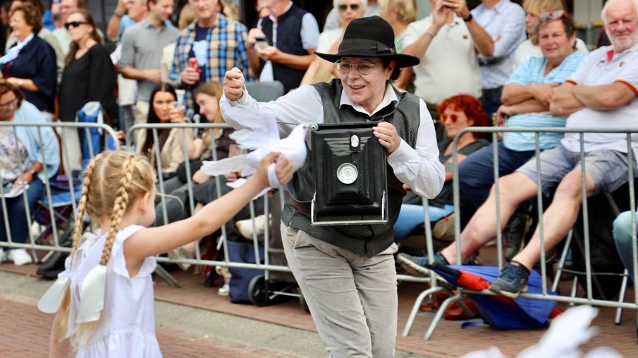 Algemene winnaar Brabantsedag: Lambrekvrienden (foto: Lobke Kapteijns). 