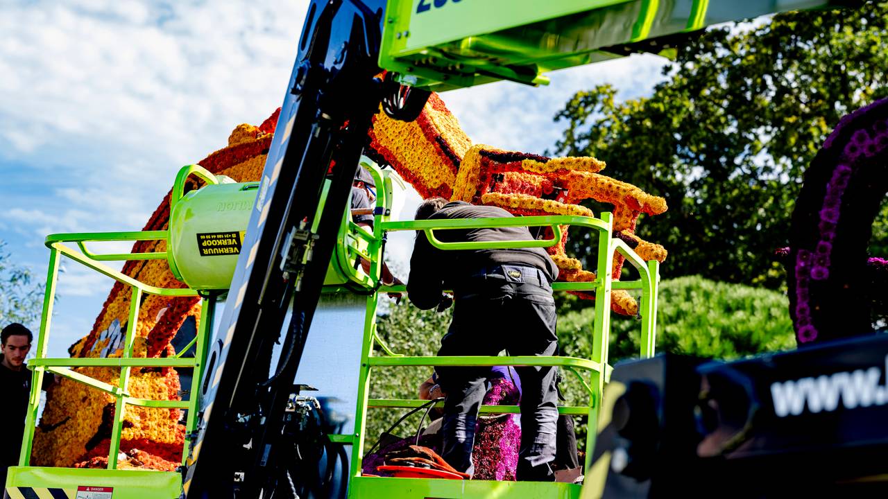 Schade wordt snel hersteld bij Tiggelaar (foto: Marcel van Dorst).