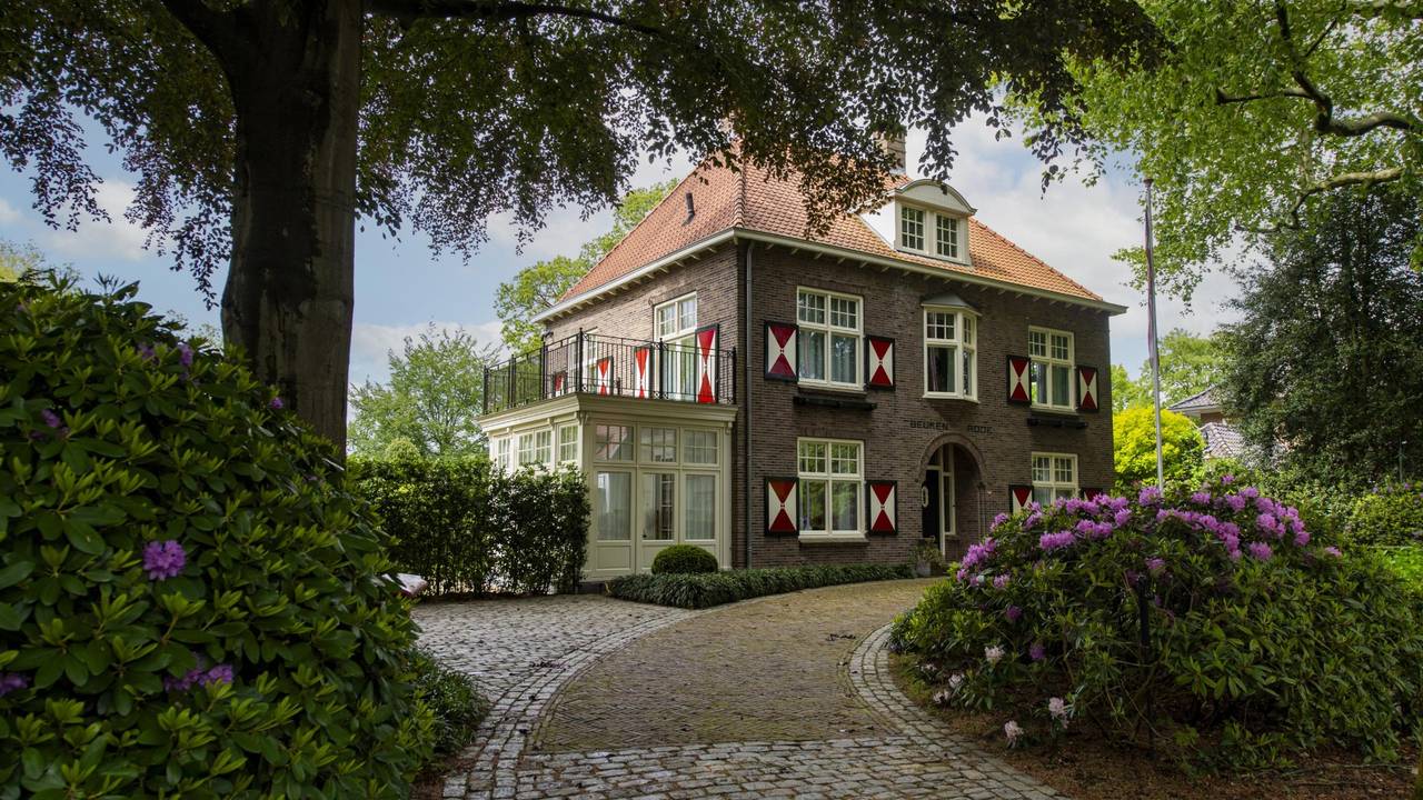 Deze villa uit 1924 staat te koop: 'Eén van de mooiste van Oisterwijk'