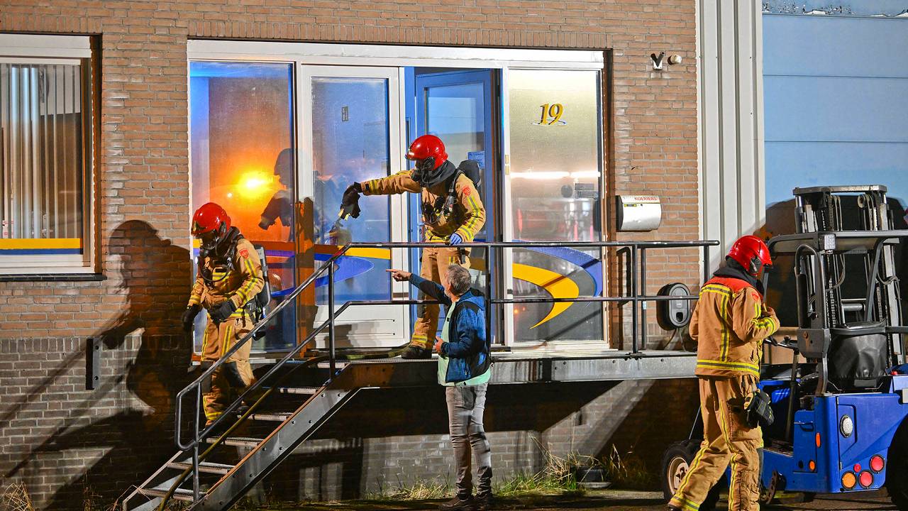 Brand op twee plekken bij logistiek bedrijf in Bergeijk