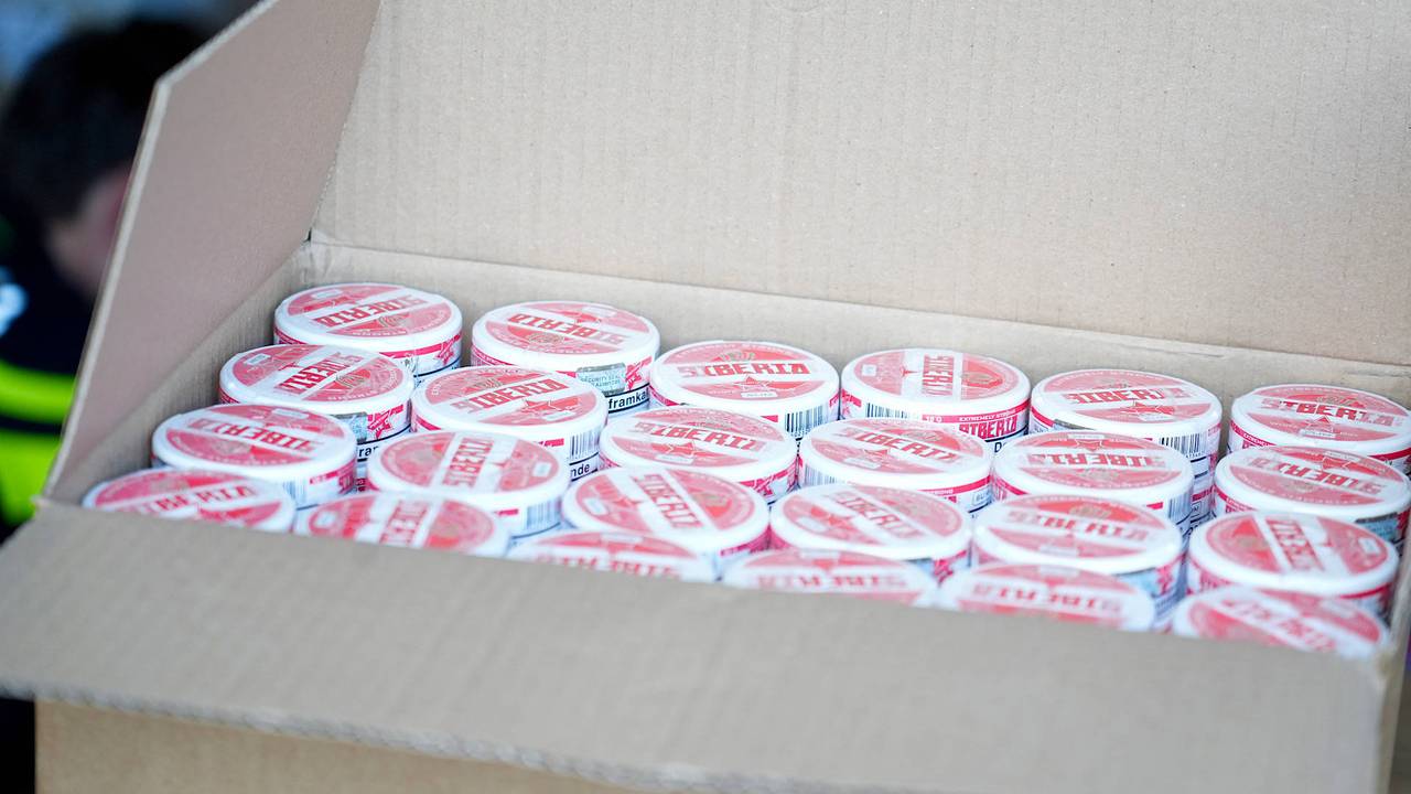 De handel in snus is verboden (foto: Jeroen Stuve / Persbureau Heitink).