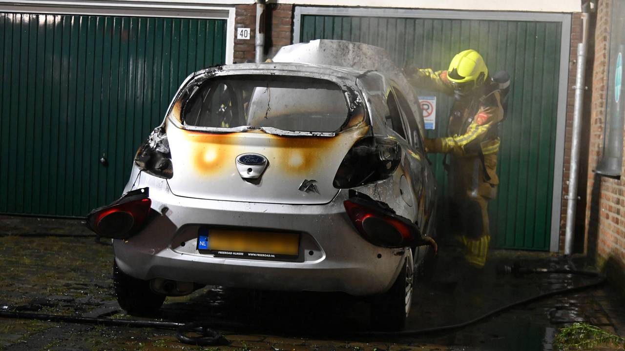 Van de auto was niet veel meer over. (Foto: Perry Roovers / Persbureau Heitink.)