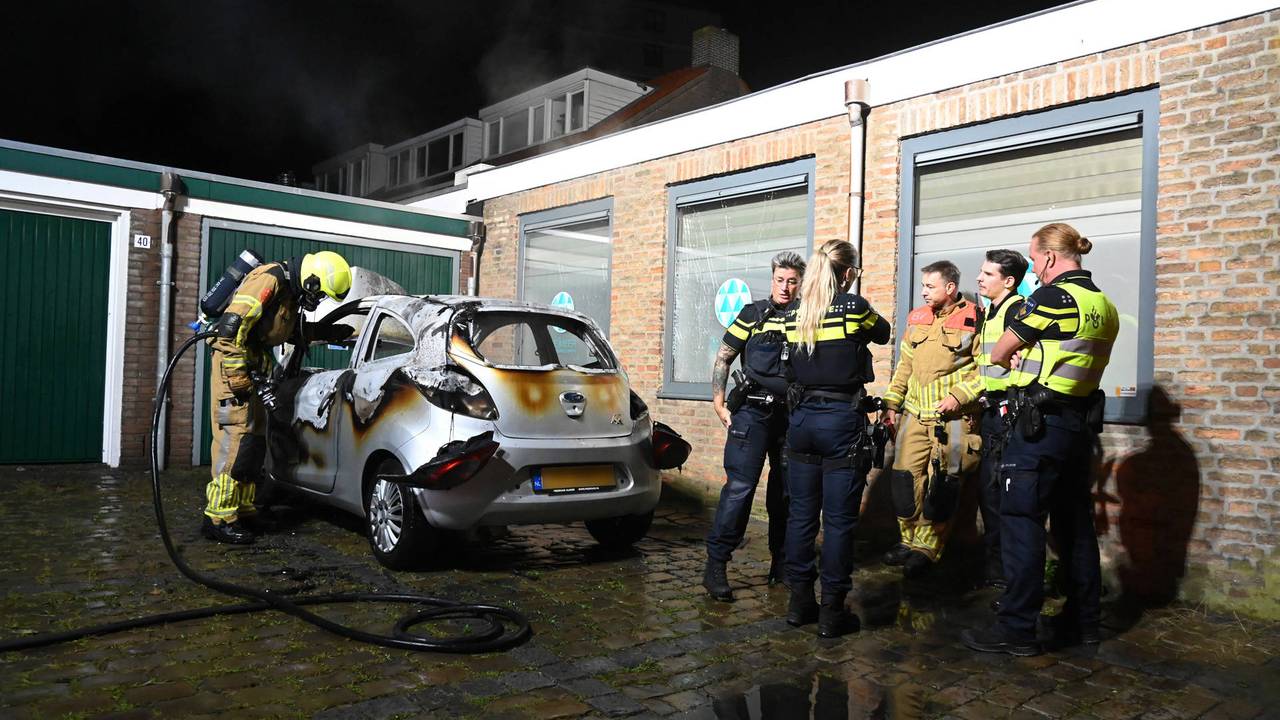 De politie hield in de nacht van zondag op maandag nog alle scenario's open. (Foto: Perry Roovers / Persbureau Heitink.)