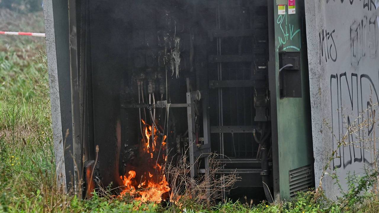 Acht bedrijven nog zonder stroom na brand in stroomhuisje