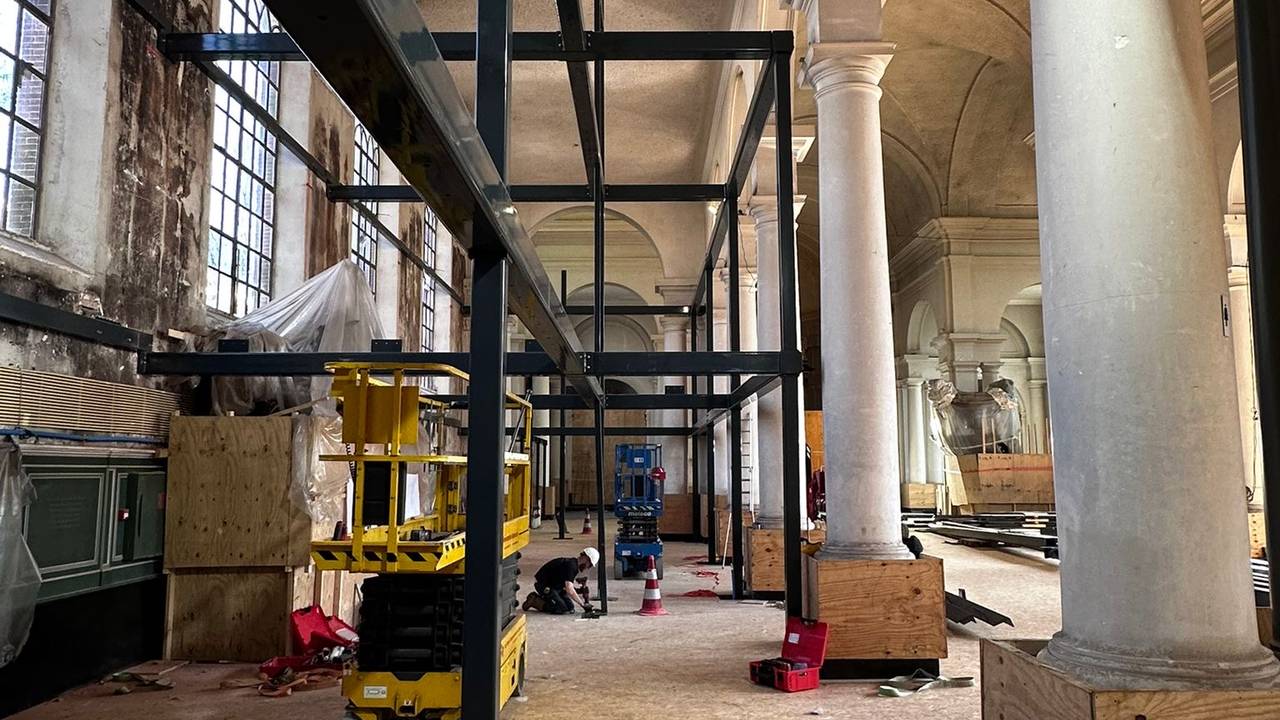 De werkzaamheden in de Sint-Janskerk (foto: Stichting Comité Open Monumentendag Roosendaal).